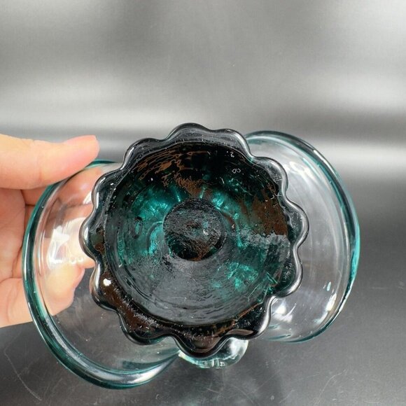 Hand Blown Glass Basket Bowl With Dark Green Edges Handle And Clear Center VTG - Picture 7 of 15
